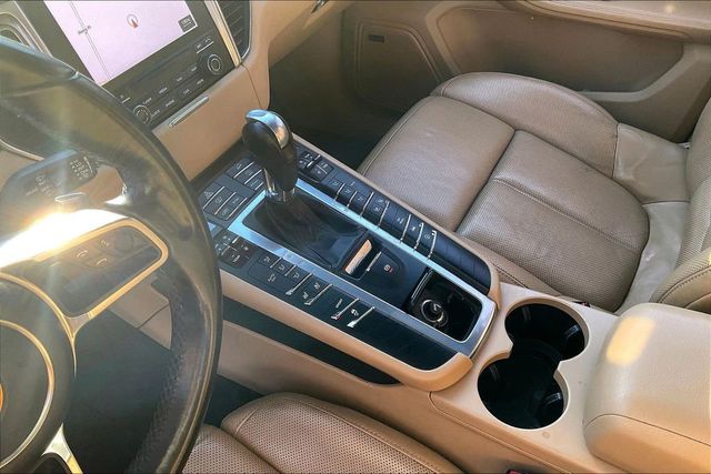 2017 Porsche Macan S - 22962241 - 33