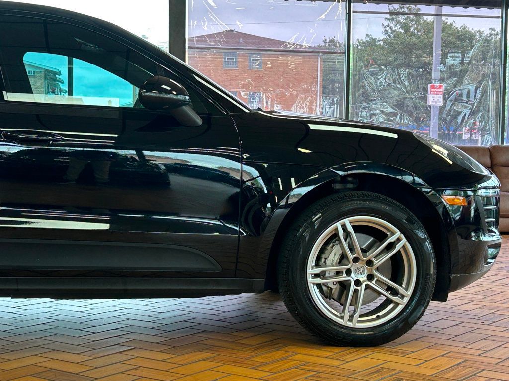 2017 Porsche Macan S AWD - 22886724 - 11