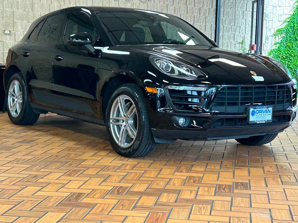 2017 Porsche Macan S AWD - 22886724 - 12