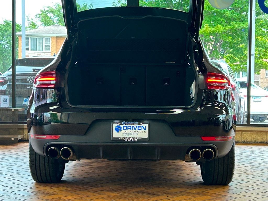 2017 Porsche Macan S AWD - 22886724 - 7