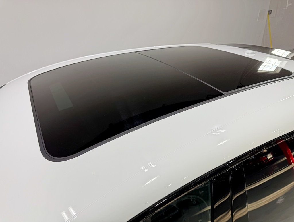 2017 Porsche Macan S AWD - 22947216 - 9