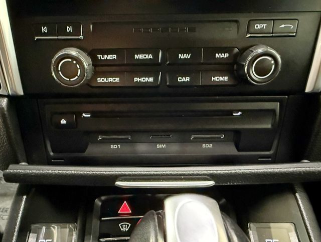 2017 Porsche Macan S AWD - 22947216 - 30