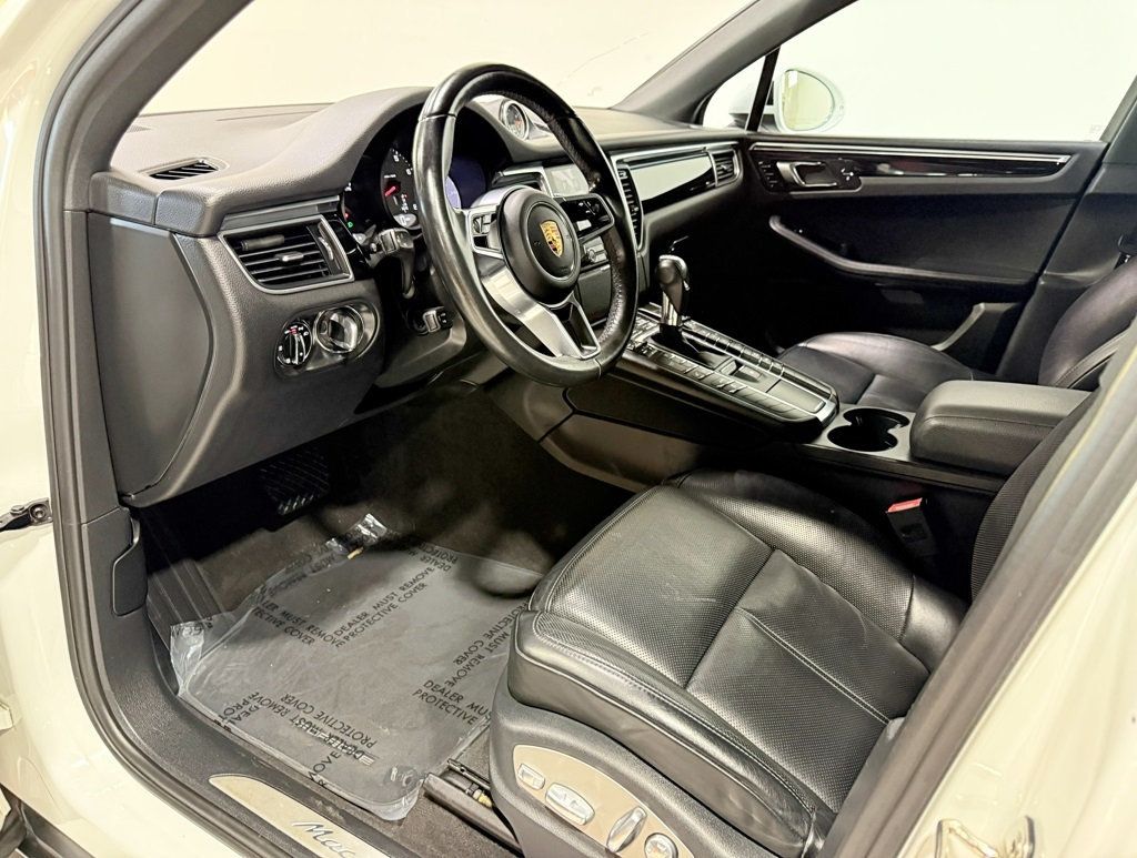 2017 Porsche Macan S AWD - 22947216 - 38