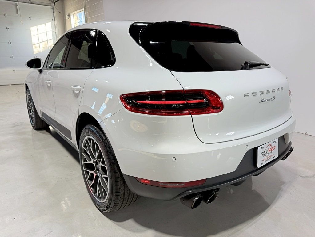 2017 Porsche Macan S AWD - 22947216 - 4