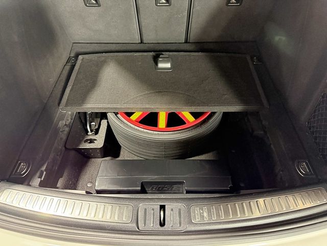 2017 Porsche Macan S AWD - 22947216 - 54