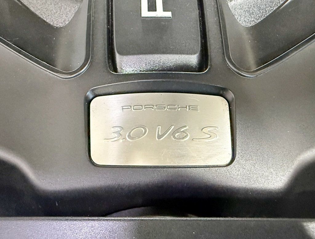 2017 Porsche Macan S AWD - 22947216 - 66