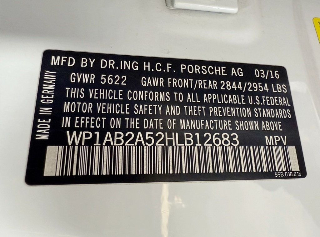 2017 Porsche Macan S AWD - 22947216 - 67