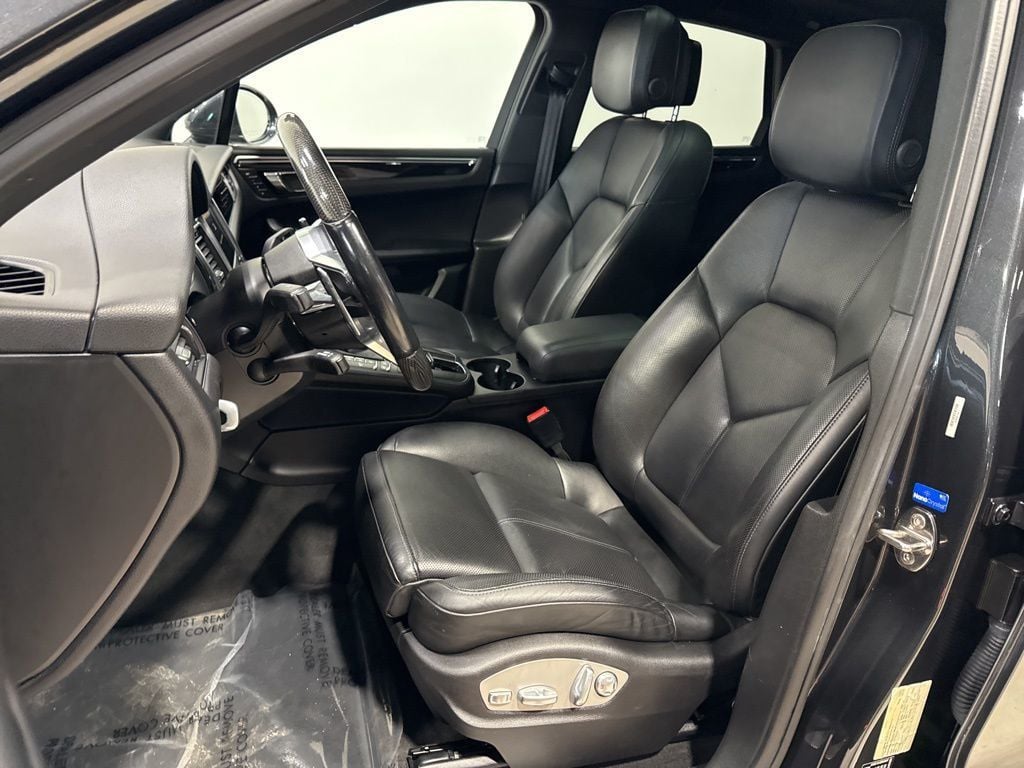 2017 Porsche Macan S AWD - 22982538 - 27
