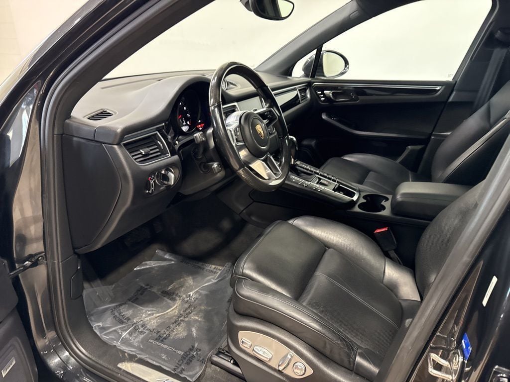 2017 Porsche Macan S AWD - 22982538 - 28