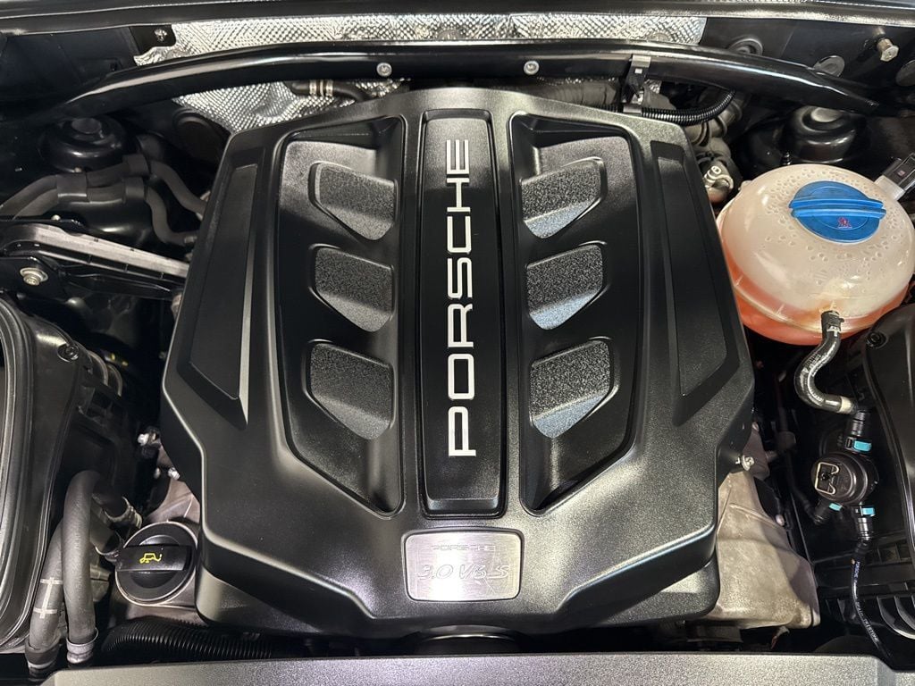 2017 Porsche Macan S AWD - 22982538 - 53