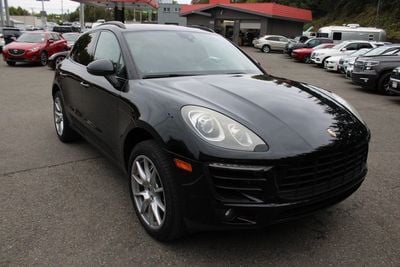2017 Porsche Macan