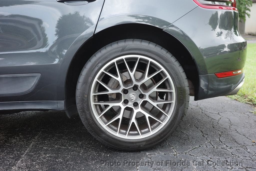2017 Porsche Macan S AWD - 23072115 - 16