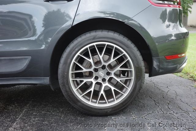 2017 Porsche Macan S AWD - 23072115 - 16