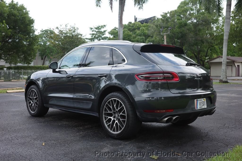 2017 Porsche Macan S AWD - 23072115 - 2