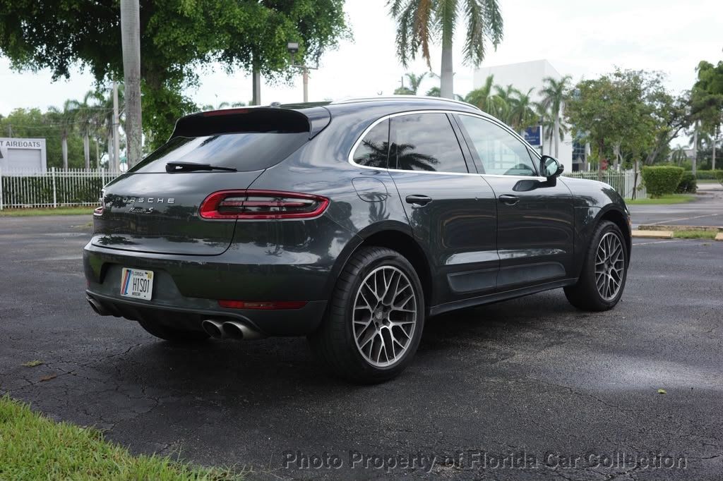 2017 Porsche Macan S AWD - 23072115 - 3