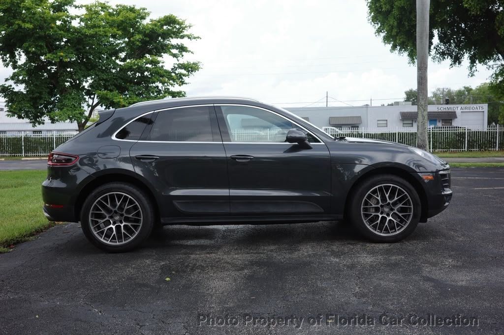 2017 Porsche Macan S AWD - 23072115 - 7
