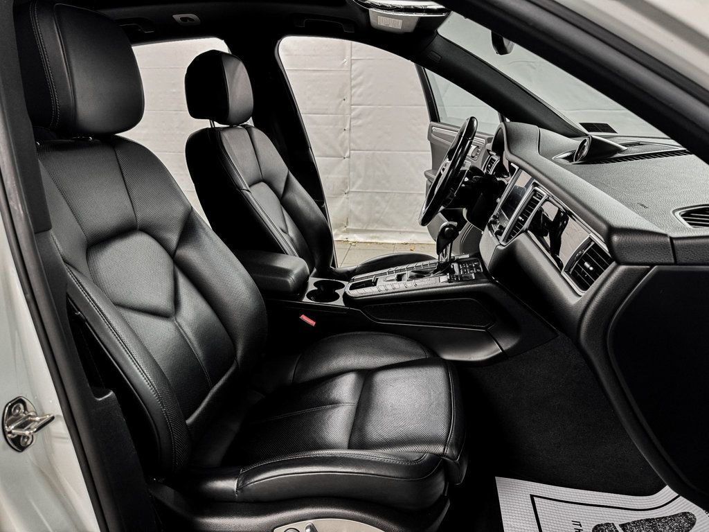 2017 Porsche Macan S AWD - 22947600 - 11