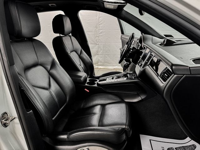 2017 Porsche Macan S AWD - 22947600 - 11