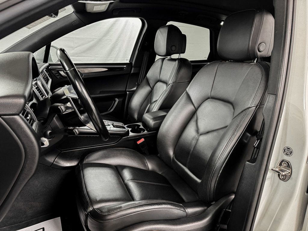 2017 Porsche Macan S AWD - 22947600 - 8