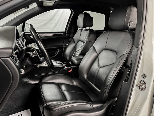 2017 Porsche Macan S AWD - 22947600 - 8