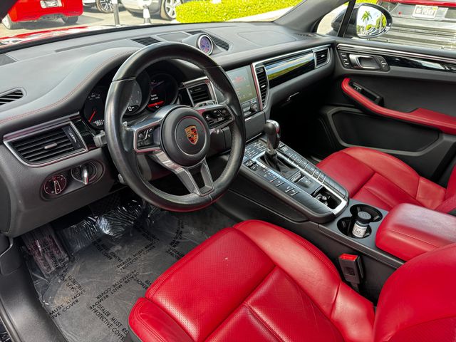 2017 Porsche Macan S AWD - 22942373 - 6