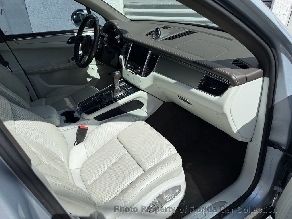 2017 Porsche Macan S AWD 3.0L Twin Turbo - 23087173 - 14