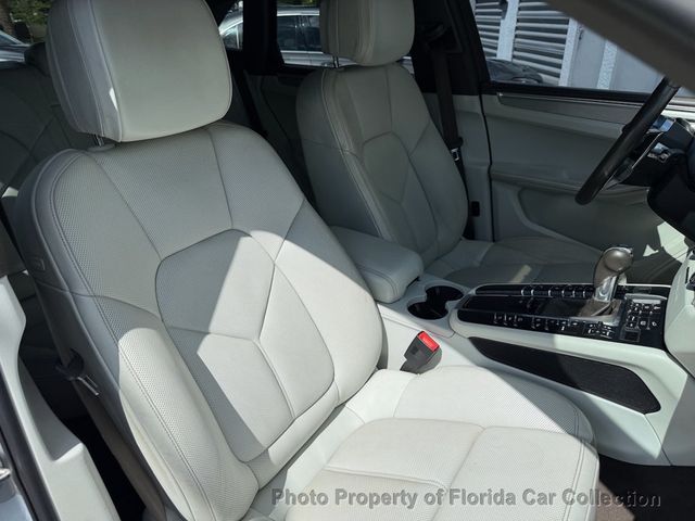 2017 Porsche Macan S AWD 3.0L Twin Turbo - 23087173 - 15