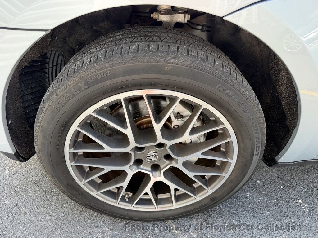 2017 Porsche Macan S AWD 3.0L Twin Turbo - 23087173 - 26