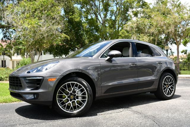 2017 Porsche Macan S AWD SUV W/Premium Package Plus - 22902235 - 19