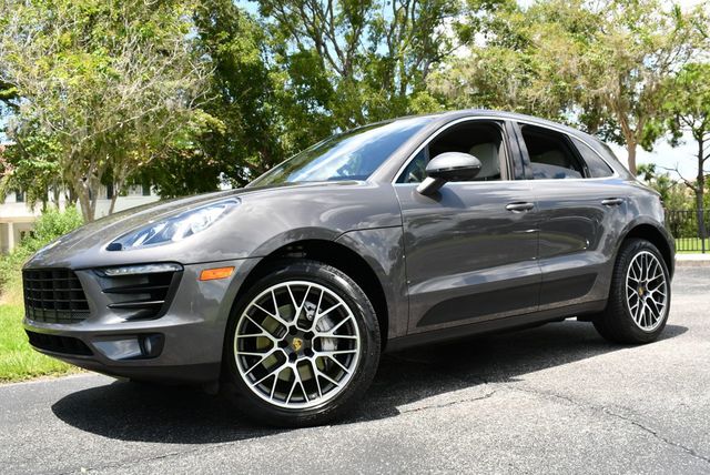 2017 Porsche Macan S AWD SUV W/Premium Package Plus - 22902235 - 21
