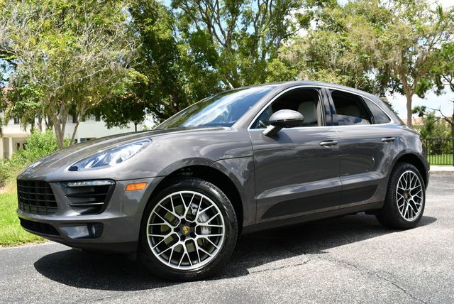 2017 Porsche Macan S AWD SUV W/Premium Package Plus - 22902235 - 22