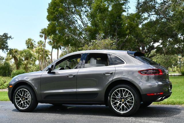 2017 Porsche Macan S AWD SUV W/Premium Package Plus - 22902235 - 3