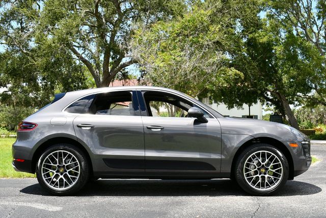 2017 Porsche Macan S AWD SUV W/Premium Package Plus - 22902235 - 6