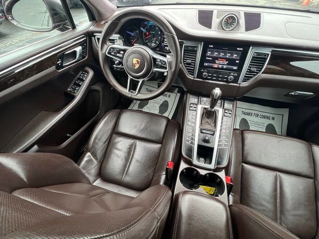2017 Porsche Macan TURBO - 22959345 - 19