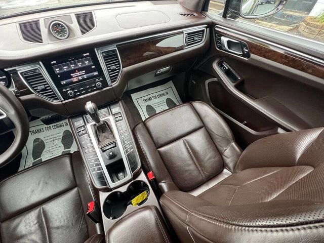 2017 Porsche Macan TURBO - 22959345 - 21
