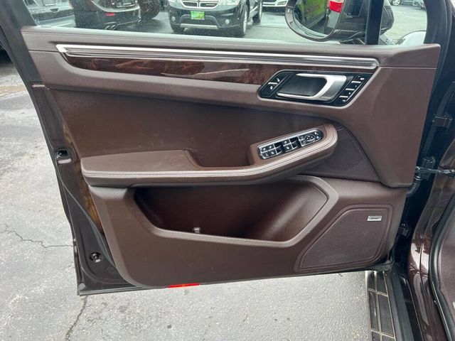 2017 Porsche Macan TURBO - 22959345 - 33