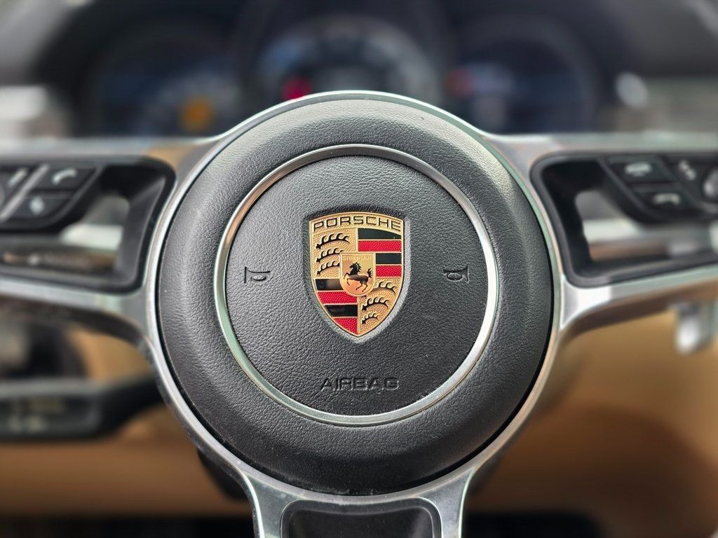 2017 Porsche Macan Turbo - 22975161 - 22