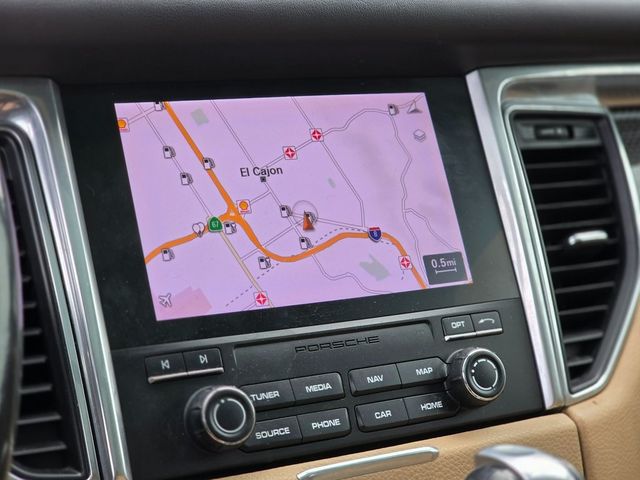 2017 Porsche Macan Turbo - 22975161 - 25