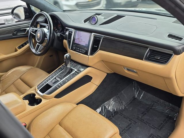 2017 Porsche Macan Turbo - 22975161 - 6