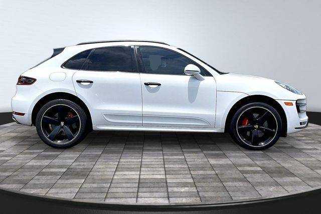 2017 Porsche Macan Turbo - 23038410 - 7