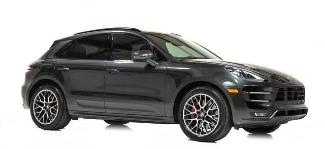 2017 Porsche Macan Turbo AWD w/Performance Pkg - 22223229 - 4