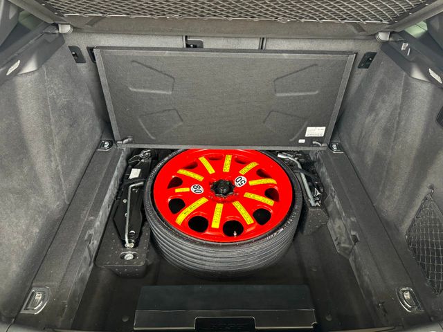 2017 Porsche Macan Turbo AWD w/Performance Pkg - 22223229 - 81