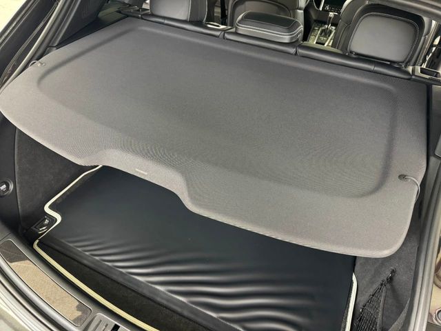 2017 Porsche Macan Turbo AWD w/Performance Pkg - 22223229 - 83