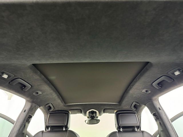 2017 Porsche Macan Turbo AWD w/Performance Pkg - 22223229 - 88