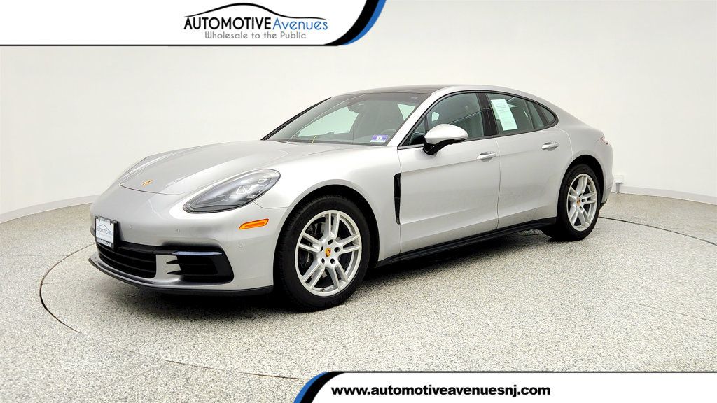2017 Porsche Panamera 4 AWD w/ Premium Pkg, PASM, LKA, C Fiber Interior, Surround View - 23034802 | Video 1