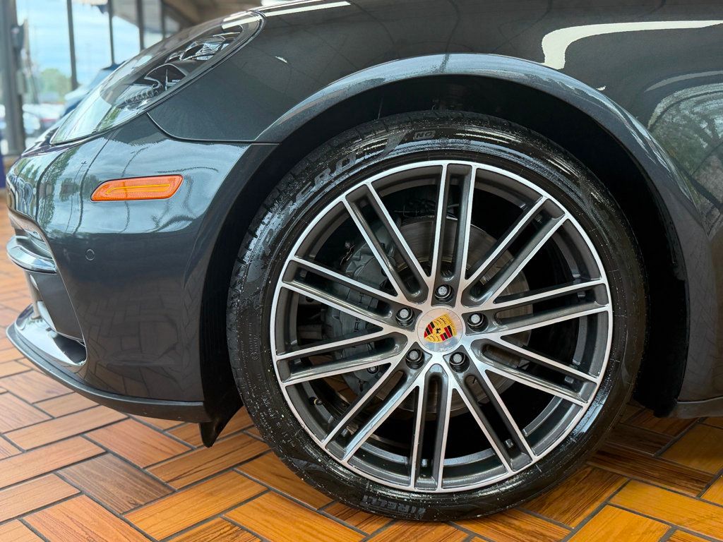 2017 Porsche Panamera 4S AWD - 23019311 - 10