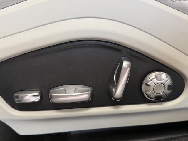 2017 Porsche Panamera 4S AWD - 23019311 - 16