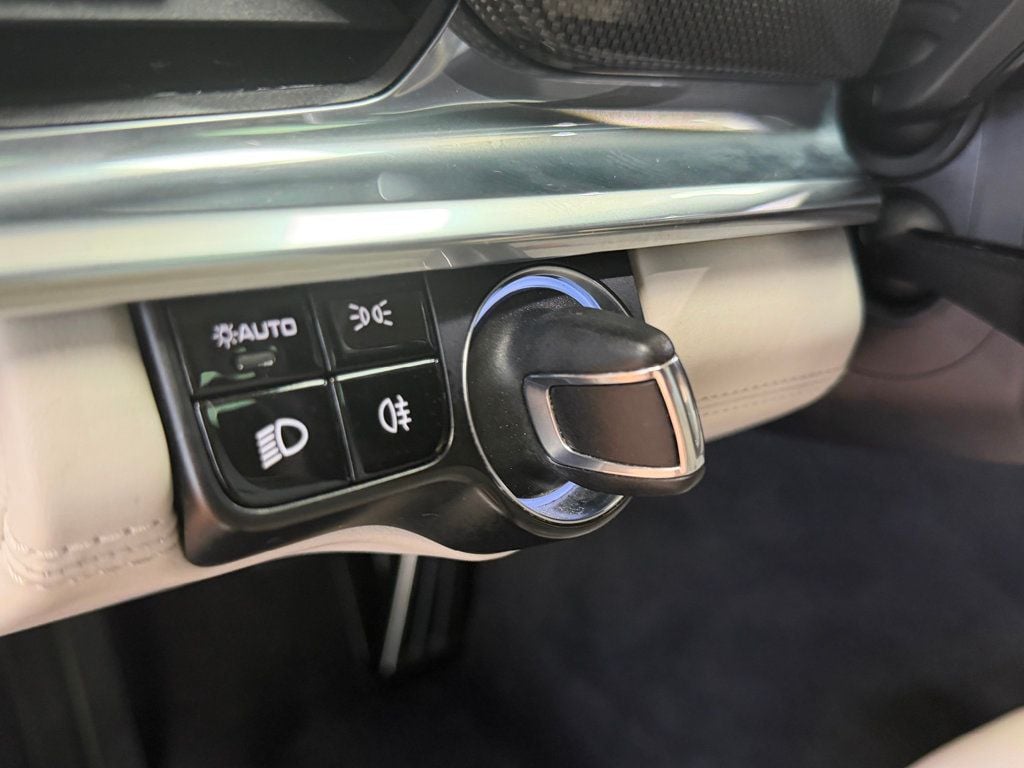 2017 Porsche Panamera 4S AWD - 23019311 - 17