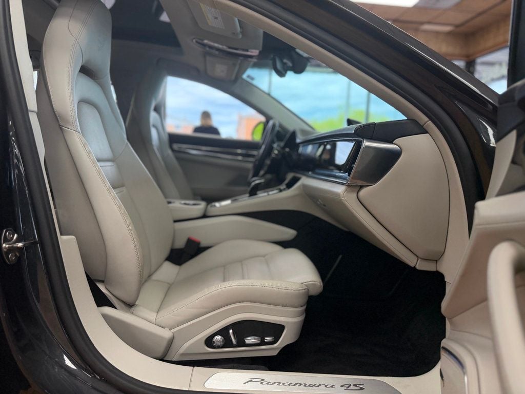 2017 Porsche Panamera 4S AWD - 23019311 - 21