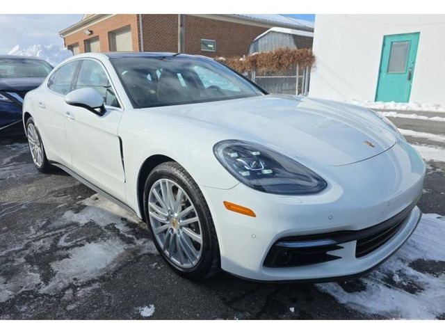 2017 Porsche Panamera 4S AWD - 22979226 - 2
